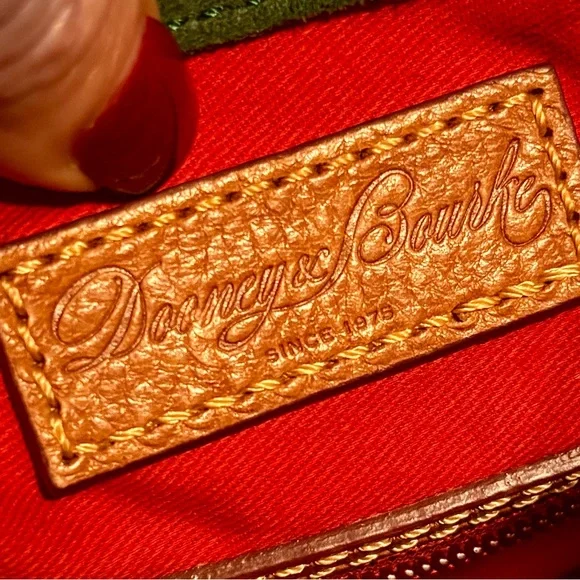 Dooney & Bourke Leather Bag - Florentine Collection. Clean and Great Condition. - Picture 6 of 8